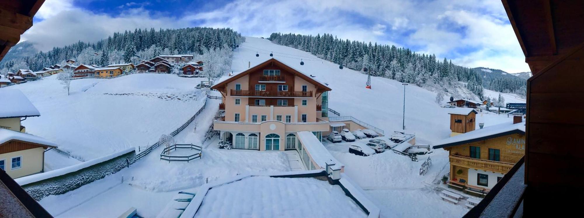 Hotel Vierjahreszeiten Flachau Exterior photo