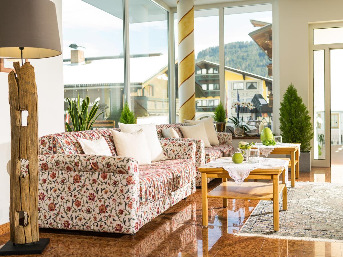 Hotel Vierjahreszeiten Flachau Exterior photo