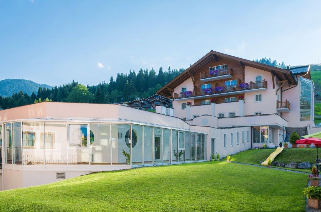 Hotel Vierjahreszeiten Flachau Exterior photo