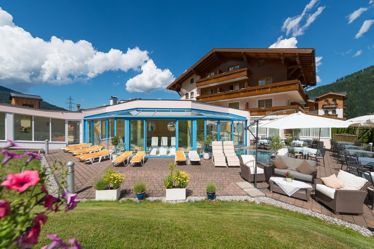 Hotel Vierjahreszeiten Flachau Exterior photo